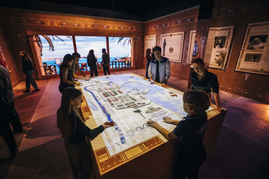 Groups up to 14 people